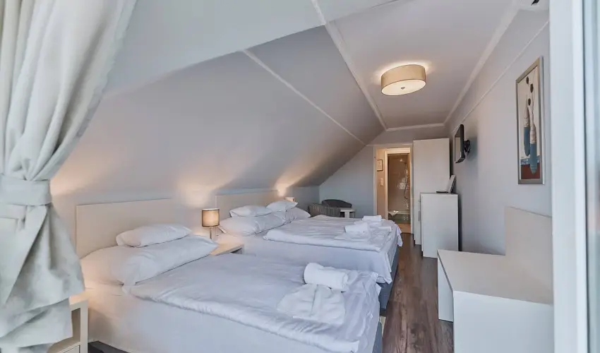 Tokajer Wellness Panzi� Keszthely - Szilveszter (min. 2 �j)