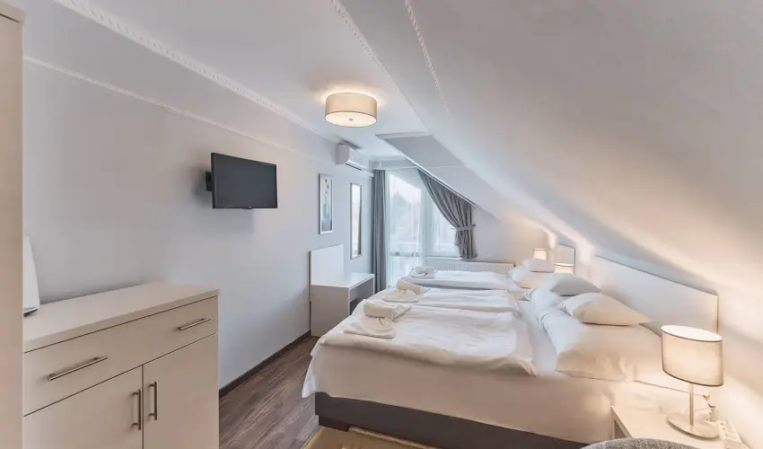Tokajer Wellness Panzi� Keszthely - Szilveszter (min. 2 �j)