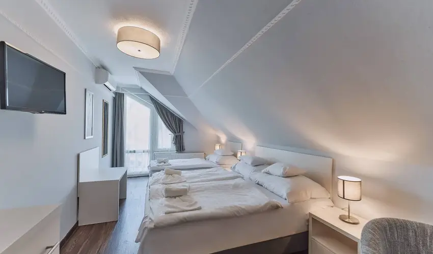 Tokajer Wellness Panzi� Keszthely - Szilveszter (min. 2 �j)
