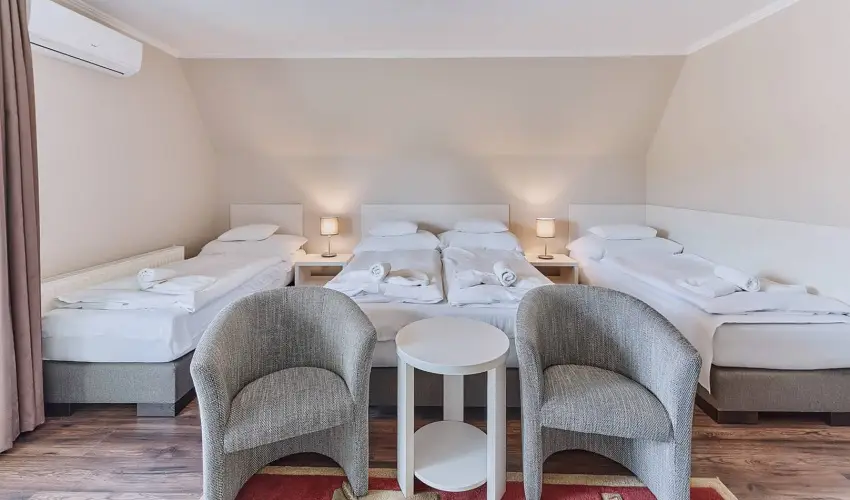 Tokajer Wellness Panzi� Keszthely - Szilveszter (min. 2 �j)