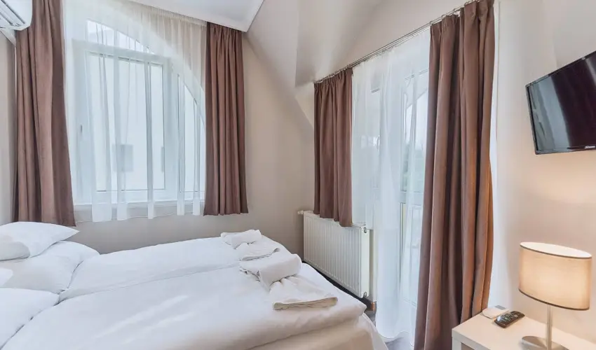 Tokajer Wellness Panzi� Keszthely - Szilveszter (min. 2 �j)