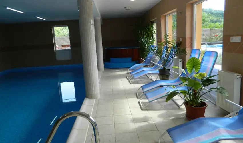 Tkert Fogad Nagymnyok - Szilveszter (min. 3 j)