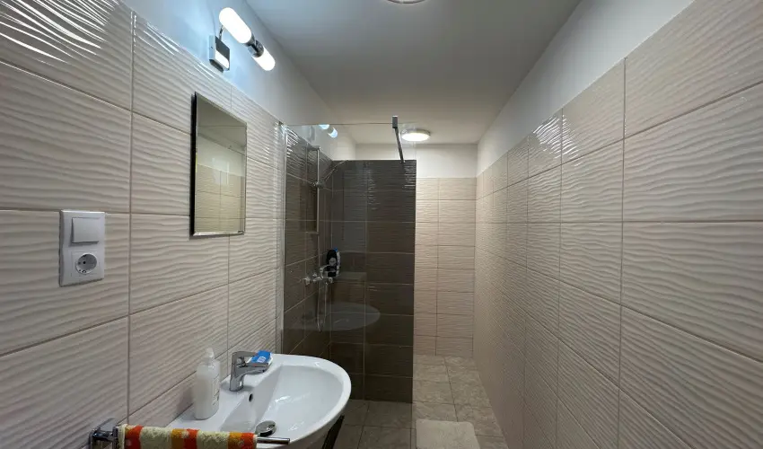 T�csi lak Szigetszentm�rton - Szilveszter (min. 2 �j)