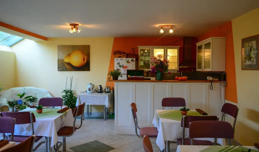 Vadr�zsa Vend�gh�z Szentendre - Szilveszter (min. 3 �j)
