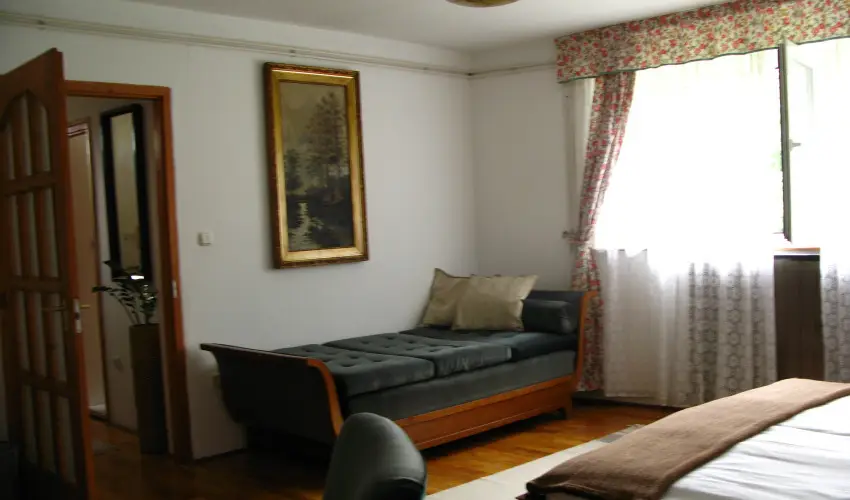 Vadr�zsa Vend�gh�z Szentendre - Szilveszter (min. 3 �j)