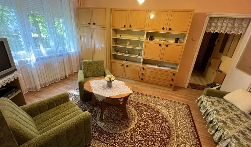 Vica Apartman Tiszajvros - Szilveszter (min. 2 j)