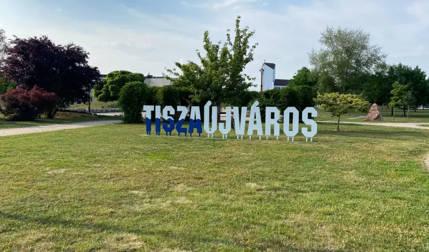 Vica Apartman Tiszajvros - Szilveszter (min. 2 j)