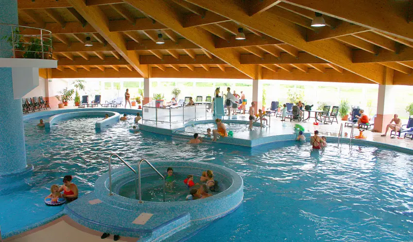 Villapark Vrgesztes Vrgesztes - Szilveszter (min. 2 j)