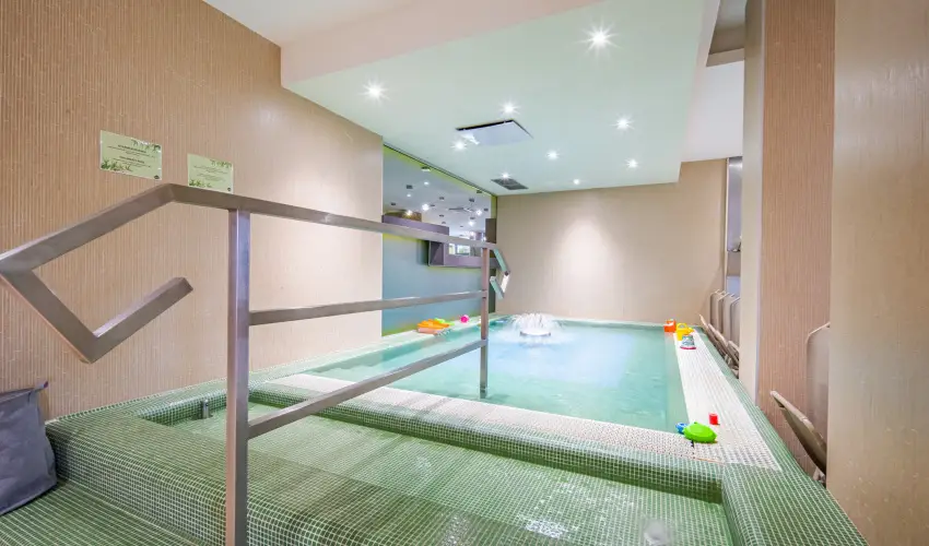 Vital Hotel Nautis Grdony - Egy hajnyi Szilveszter (min. 2 j)