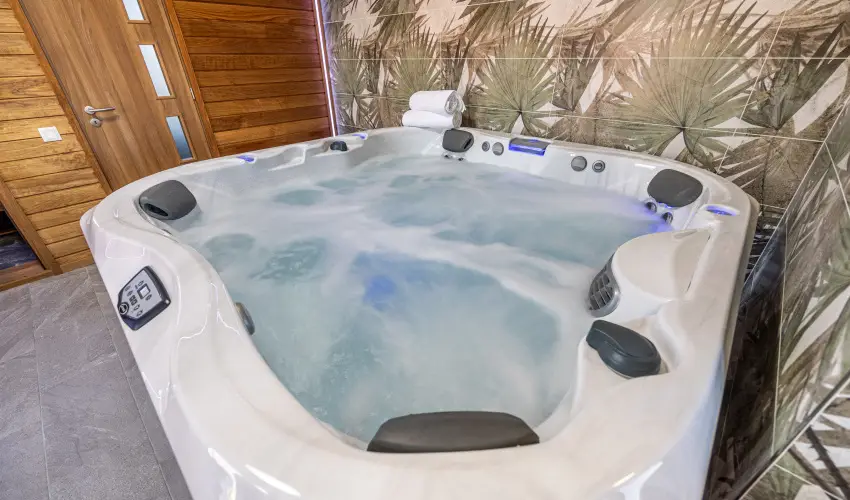 V�r�s �lom Apartman Panzi� Tiszak�cske Tiszak�cske - Szilveszter