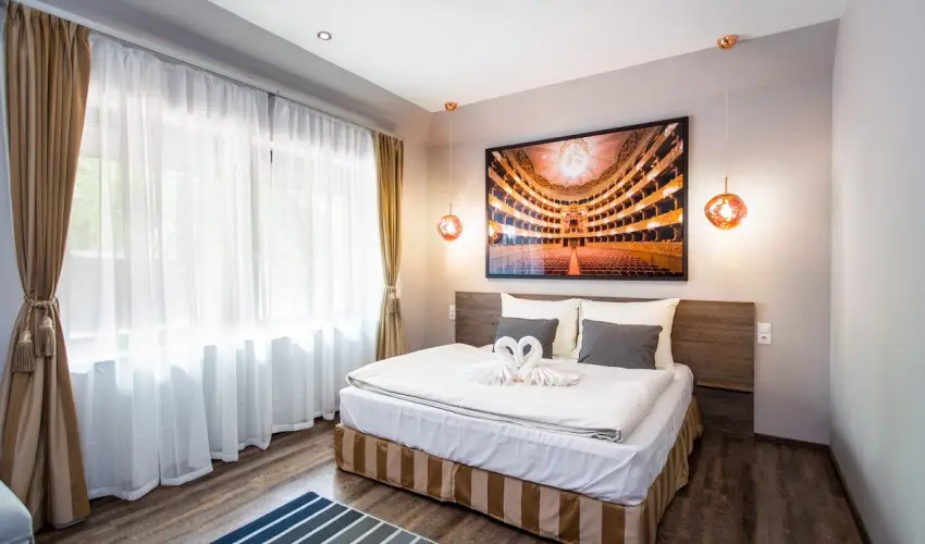 Waterfront Lodge Dunapataj - Szilveszter (min. 2 j)