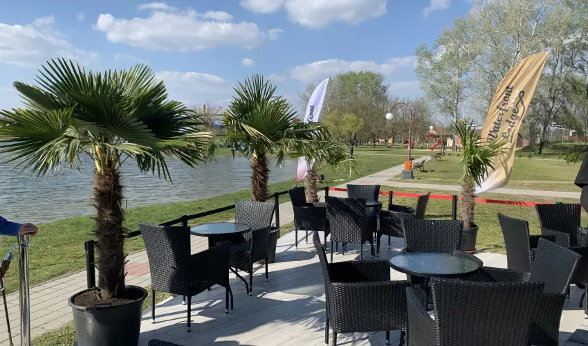 Waterfront Lodge Dunapataj - Szilveszter (min. 2 j)
