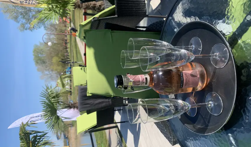 Waterfront Lodge Dunapataj - Szilveszter (min. 2 j)