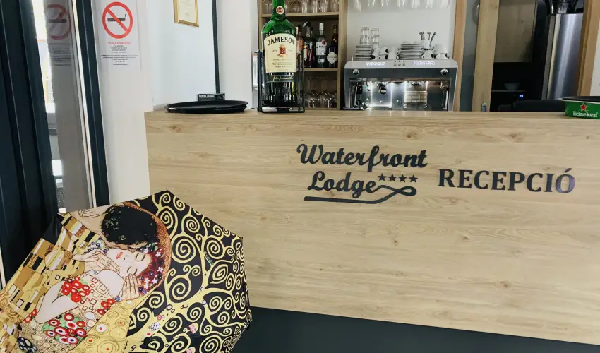 Waterfront Lodge Dunapataj - Szilveszter (min. 2 j)