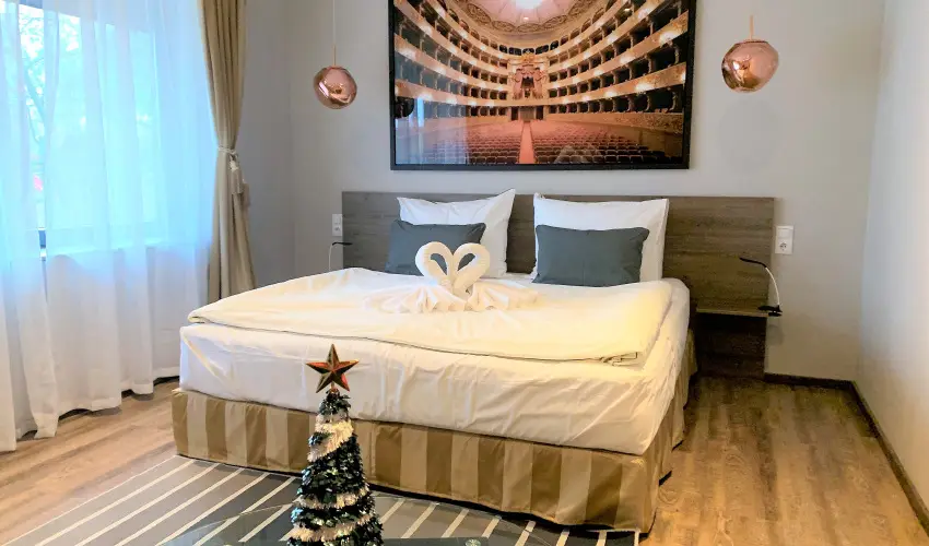 Waterfront Lodge Dunapataj - Szilveszter (min. 2 j)