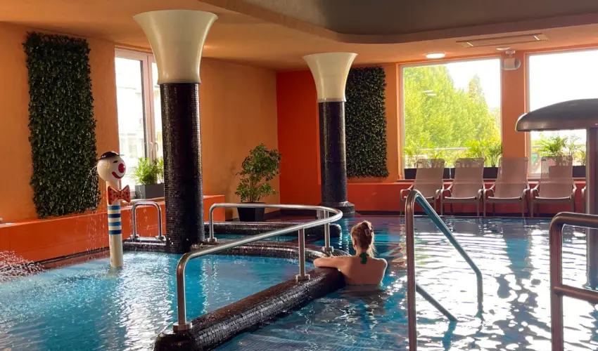 Hotel Wellamarin Zamrdi - Wella's Eve a Scala tteremben (min. 2 j)