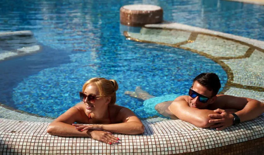 Hotel Wellamarin Zamrdi - Wella's Eve a Scala tteremben (min. 2 j)