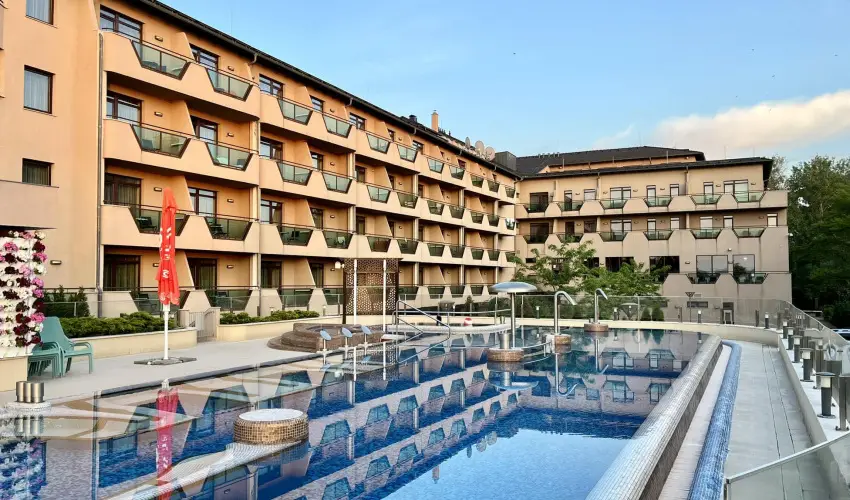 Hotel Wellamarin Zamrdi - Wella's Eve a Scala tteremben (min. 2 j)