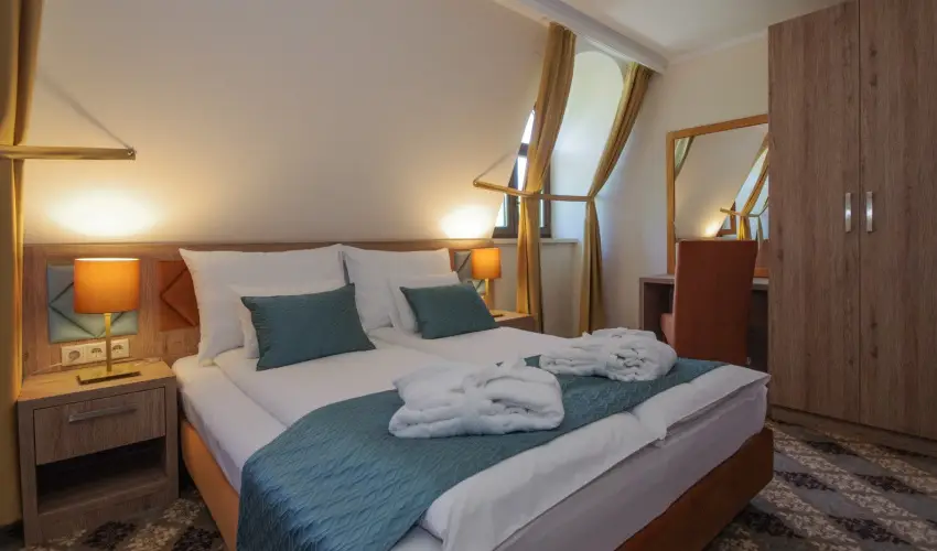 Wellness Hotel Gyula Gyula - Szilveszter (min. 3 j)