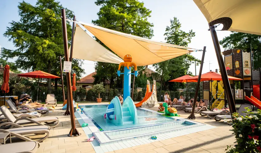 Wellness Hotel Gyula Gyula - Szilveszter (min. 3 j)