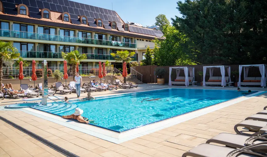 Wellness Hotel Gyula Gyula - Szilveszter (min. 3 �j)