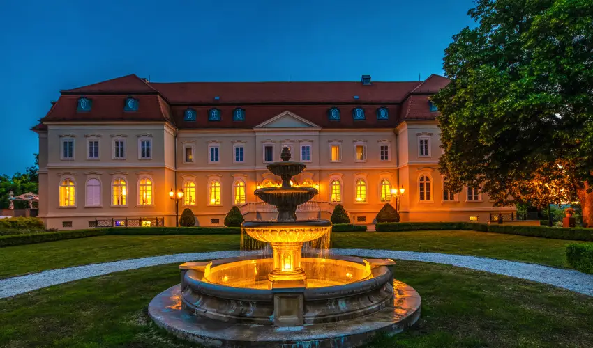 La Contessa Kastlyhotel Szilvsvrad - Szilveszter (min. 3 j)