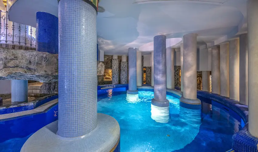 Willis Hotel Business & Wellness Zalaegerszeg - Szilveszter Zalaegerszegen (min. 2 j)