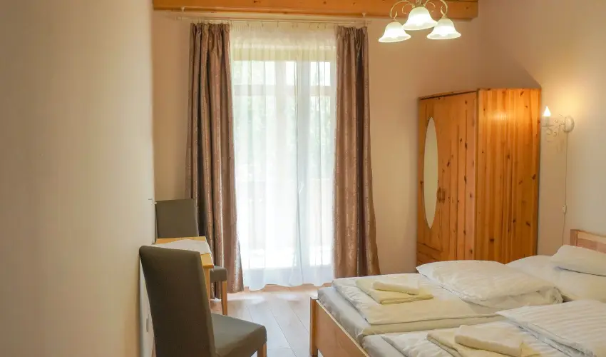 Zemplni Tndrkert Vendghz Fzrkomls - Szilveszter (min. 2 j)