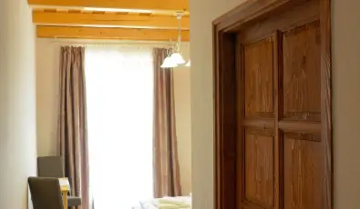 Zemplni Tndrkert Vendghz Fzrkomls