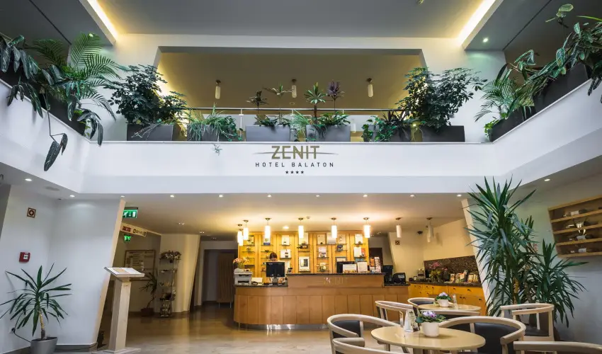 Zenit Hotel Balaton Vonyarcvashegy - Szilveszter (min. 3 j)