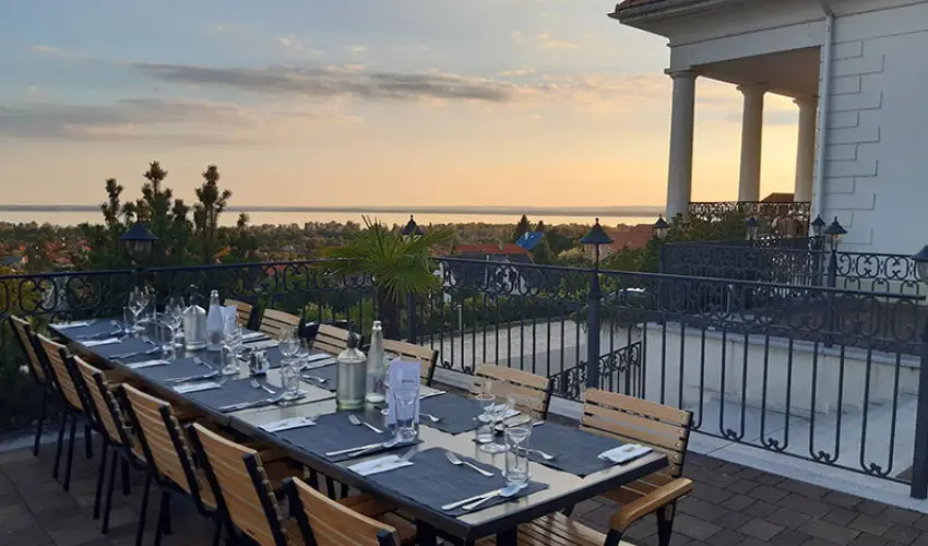 Zenit Hotel Balaton Vonyarcvashegy - Szilveszter (min. 3 j)