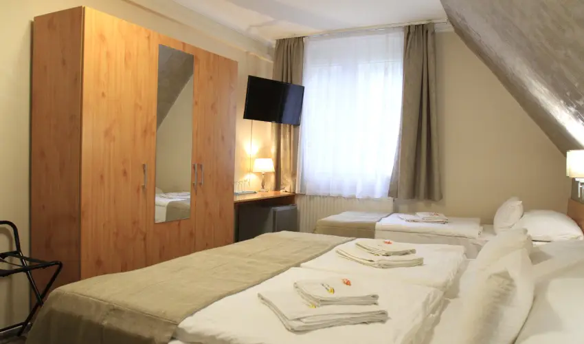 Zenit Panzi Miskolctapolca - Szilveszter