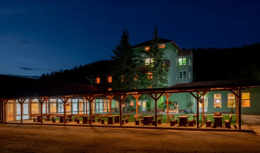 Zldsziget Menedk Rendezvny s Pihenhz Brna - Szilveszter