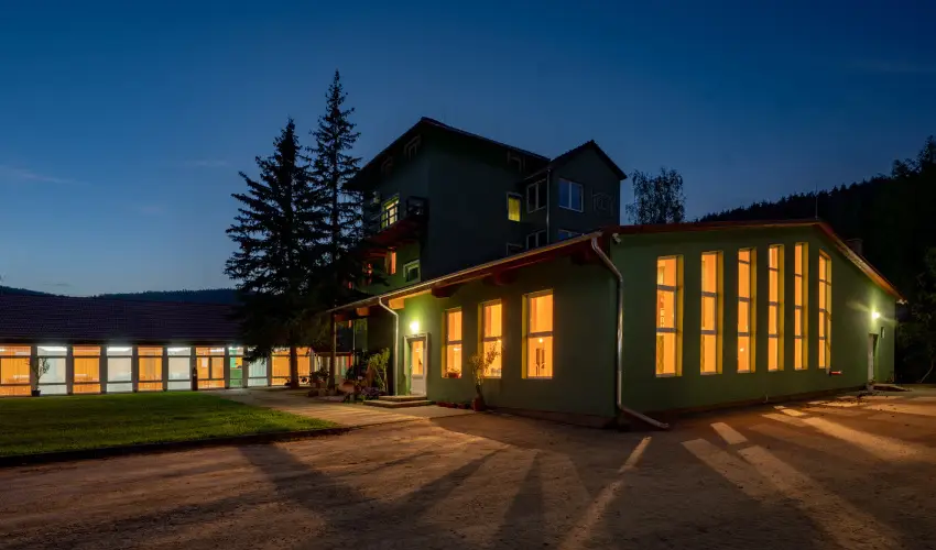 Zldsziget Menedk Rendezvny s Pihenhz Brna - Szilveszter