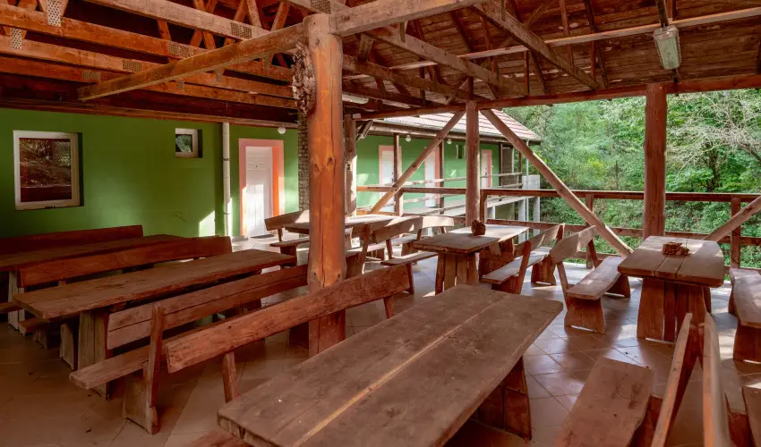 Zldsziget Menedk Rendezvny s Pihenhz Brna - Szilveszter