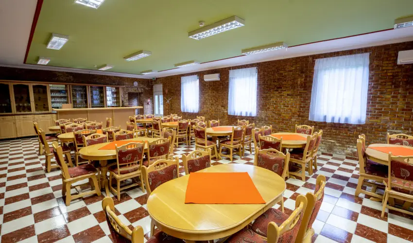 Zldsziget Menedk Rendezvny s Pihenhz Brna - Szilveszter