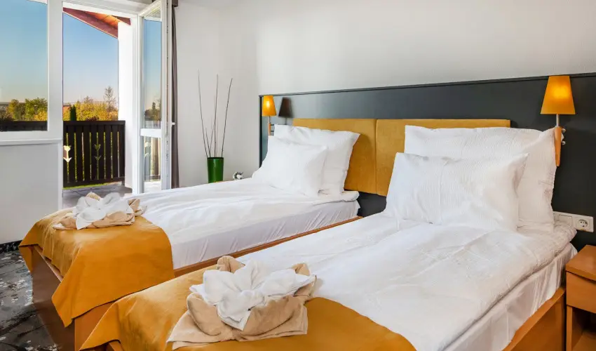 Zsry Liget Hotel & Spa Mezkvesd - Szilveszter (min. 2 j)